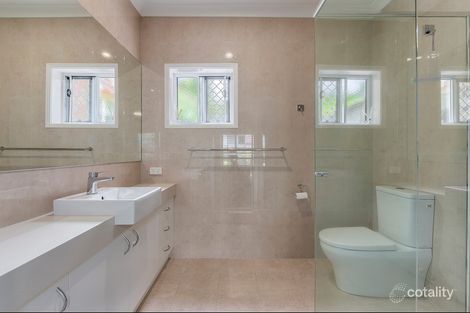 Property photo of 31 Doncaster Street Hendra QLD 4011