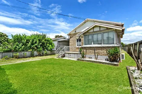 Property photo of 72 Morala Avenue Runaway Bay QLD 4216