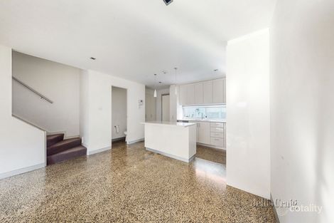 Property photo of 2/285 Tooronga Road Glen Iris VIC 3146