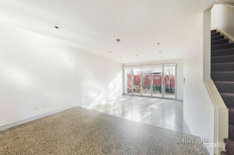 Property photo of 2/285 Tooronga Road Glen Iris VIC 3146