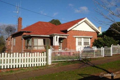 22 Campbell St, Young, NSW 2594