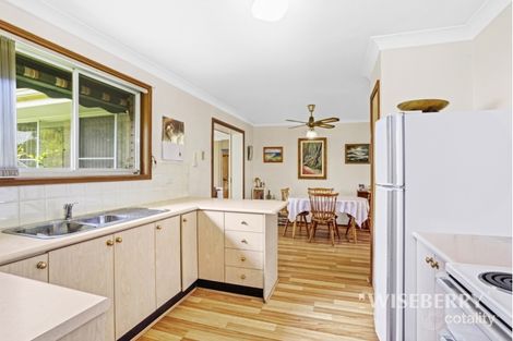 Property photo of 42 Rolfe Avenue Kanwal NSW 2259