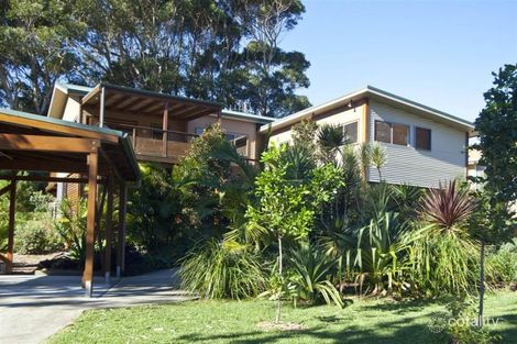 37 Belbourie Cres, Boomerang Beach, NSW 2428
