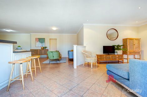 Property photo of 8 Costello Court Usher WA 6230