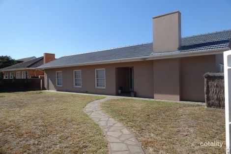 18 Richardson Ave, Glenelg North, SA 5045