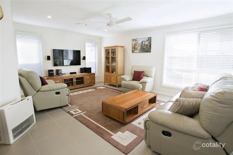 Property photo of 5 Foothills Terrace Glenmore Park NSW 2745