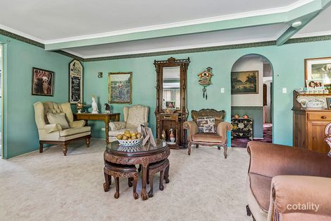 Property photo of 33 Avondale Road Sinnamon Park QLD 4073