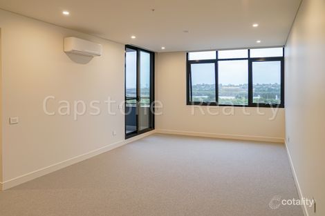 Property photo of 724/8 Lapwing Street Wentworth Point NSW 2127
