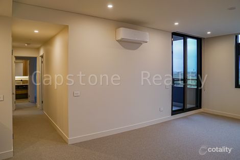 Property photo of 724/8 Lapwing Street Wentworth Point NSW 2127
