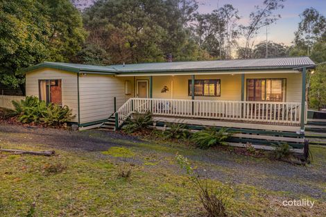 Property photo of 17 Wall Street Blackwood VIC 3458