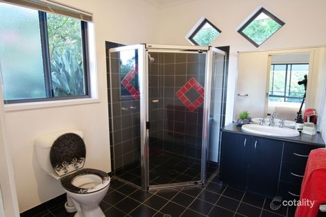 Property photo of 2 The Court Wodonga VIC 3690