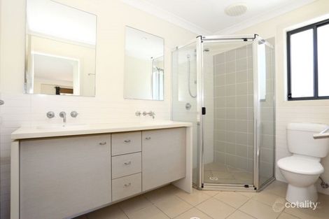 Property photo of 24 Lockwood Place Molendinar QLD 4214