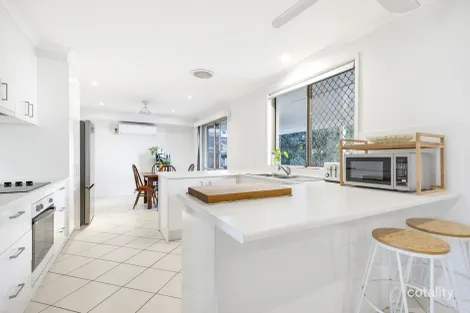Property photo of 63 Lapoinya Crescent Warana QLD 4575