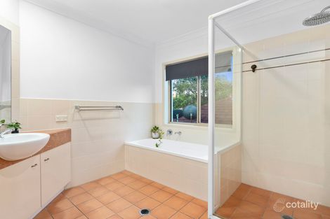 Property photo of 15 Rhiannon Drive Ashmore QLD 4214