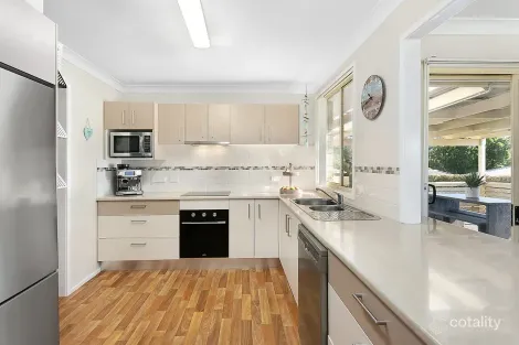 Property photo of 1 Koolera Road Wyee NSW 2259