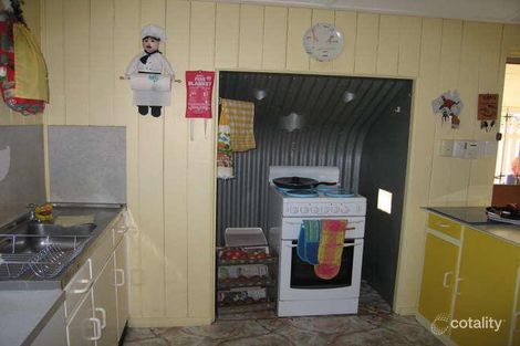 Property photo of 402 Charlevue Road Bluff QLD 4702