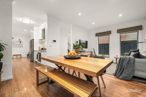 Property photo of 2/41 Sandown Road Ascot Vale VIC 3032