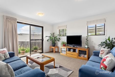 Property photo of 6 Boelke Place Macgregor ACT 2615