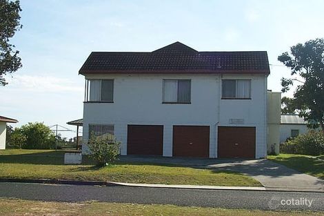 2/2 Claude St, Yamba, NSW 2464