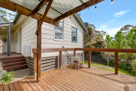 Property photo of 2/239 Nepean Street Greensborough VIC 3088