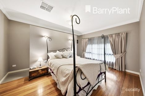 Property photo of 28 Ahern Road Pakenham VIC 3810