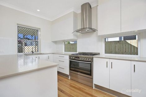 Property photo of 29 Moreton Avenue Wynnum QLD 4178