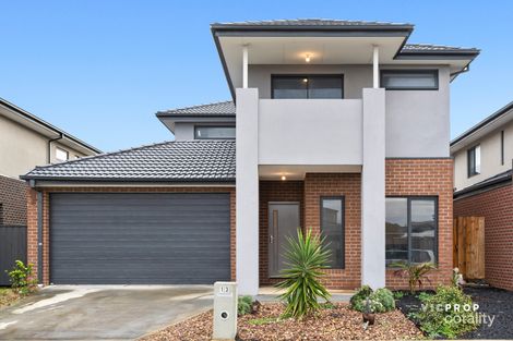13 Yosemite St, Point Cook, VIC 3030