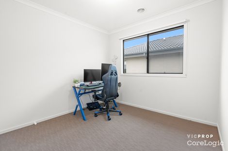 Property photo of 13 Yosemite Street Point Cook VIC 3030