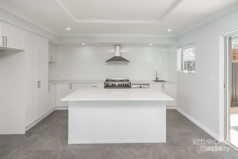 Property photo of 94 Reflection Boulevard Jindalee WA 6036