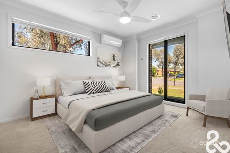 Property photo of 2 Pier Avenue Doreen VIC 3754