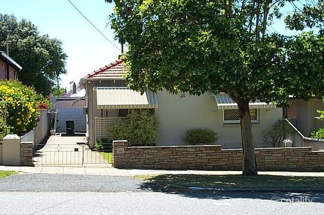 Property photo of 34 The Boulevarde Mount Hawthorn WA 6016