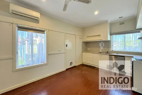 Property photo of 2 Junction Road Beechworth VIC 3747