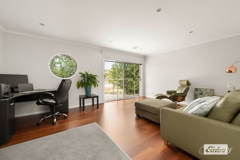 Property photo of 96 Yarralumla Drive Wodonga VIC 3690