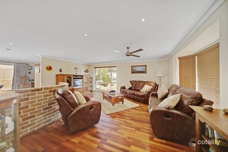Property photo of 9 Laguna Place Glen Alpine NSW 2560