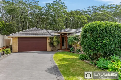Property photo of 9 Kadungle Close Wallabi Point NSW 2430