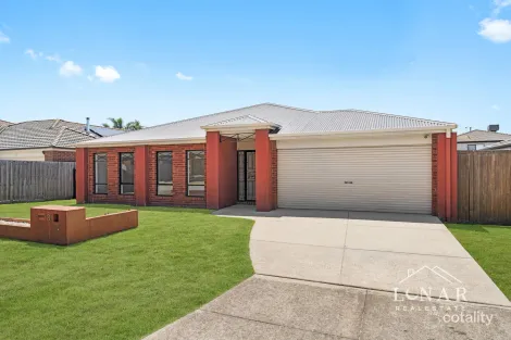 8 Serrata St, Cranbourne West, VIC 3977