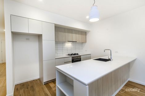 Property photo of 22 Sharp Circuit Mill Park VIC 3082