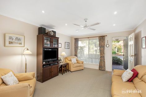 Property photo of 6 Lyell Walk Forest Hill VIC 3131
