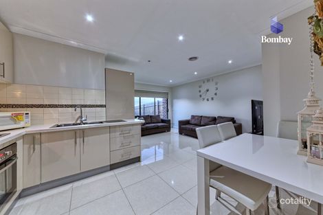 Property photo of 3/12 Merlynston Close Dallas VIC 3047