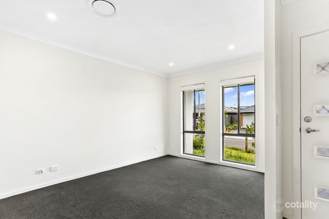 Property photo of 5 Duncombe Avenue Gledswood Hills NSW 2557