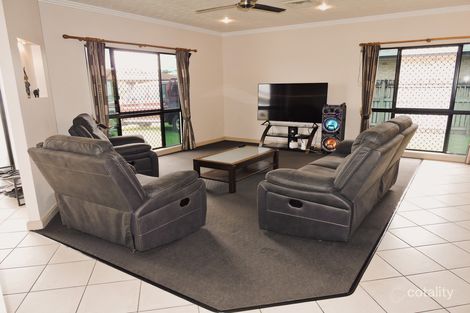 Property photo of 17 Bradco Avenue Ooralea QLD 4740