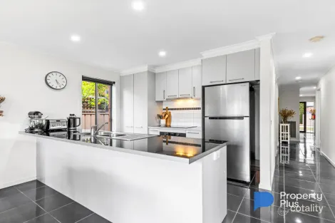 Property photo of 6 Jennifer Close Epsom VIC 3551