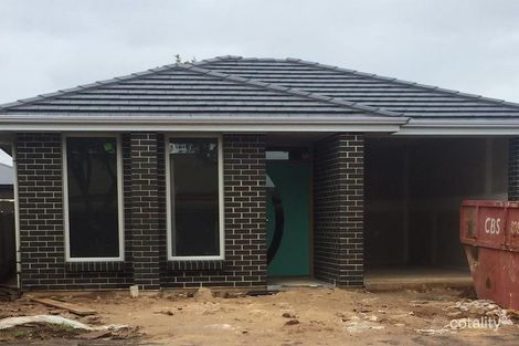 14 Ross St, Clearview, SA 5085