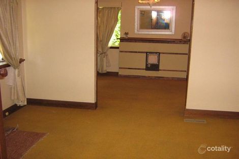 Property photo of 104 St Elmo Road Ivanhoe VIC 3079
