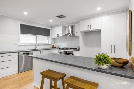 Property photo of 39 Lorraine Crescent Jacana VIC 3047