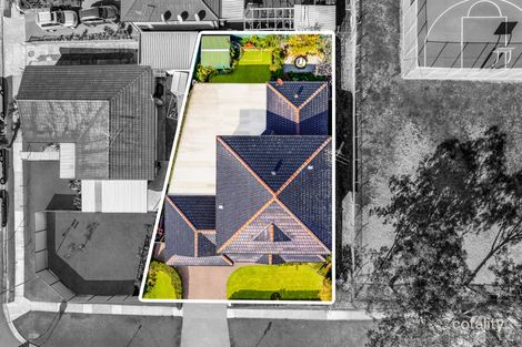 Property photo of 33 Sandringham Street St Johns Park NSW 2176