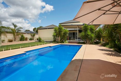 Property photo of 57 Alexander Close Strathfieldsaye VIC 3551
