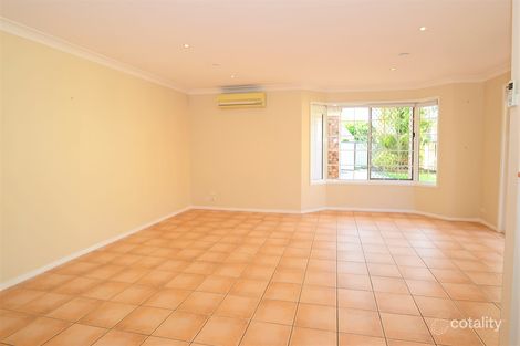 Property photo of 1/3 Kenny Drive Labrador QLD 4215