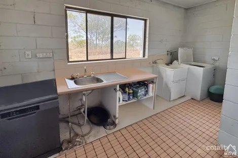 Property photo of 65 Mango Road Breddan QLD 4820