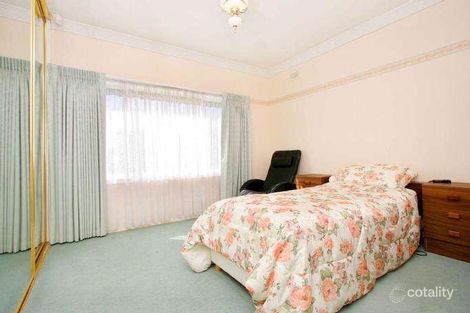 Property photo of 17 Roland Avenue Strathmore VIC 3041